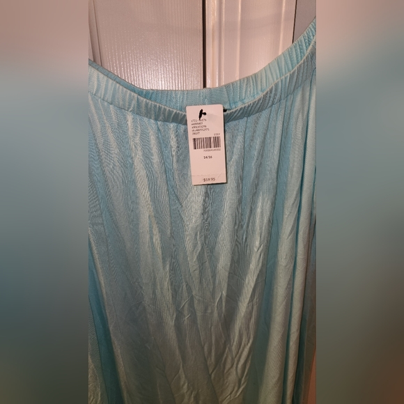 LANE BRYANT DRESS - Picture 2 of 5